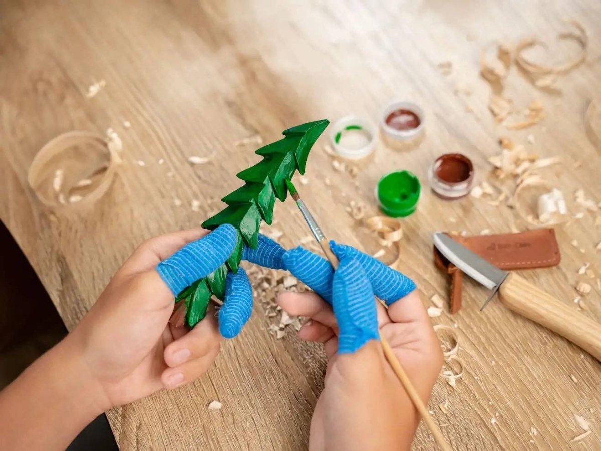 BeaverCraft - DIY08 - Spruce Tree Carving Kit - The Merri Artist - merriartist.com