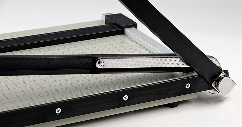 Dahle Vantage 12e Guillotine Paper Trimmer - 12" Cut - The Merri Artist - merriartist.com