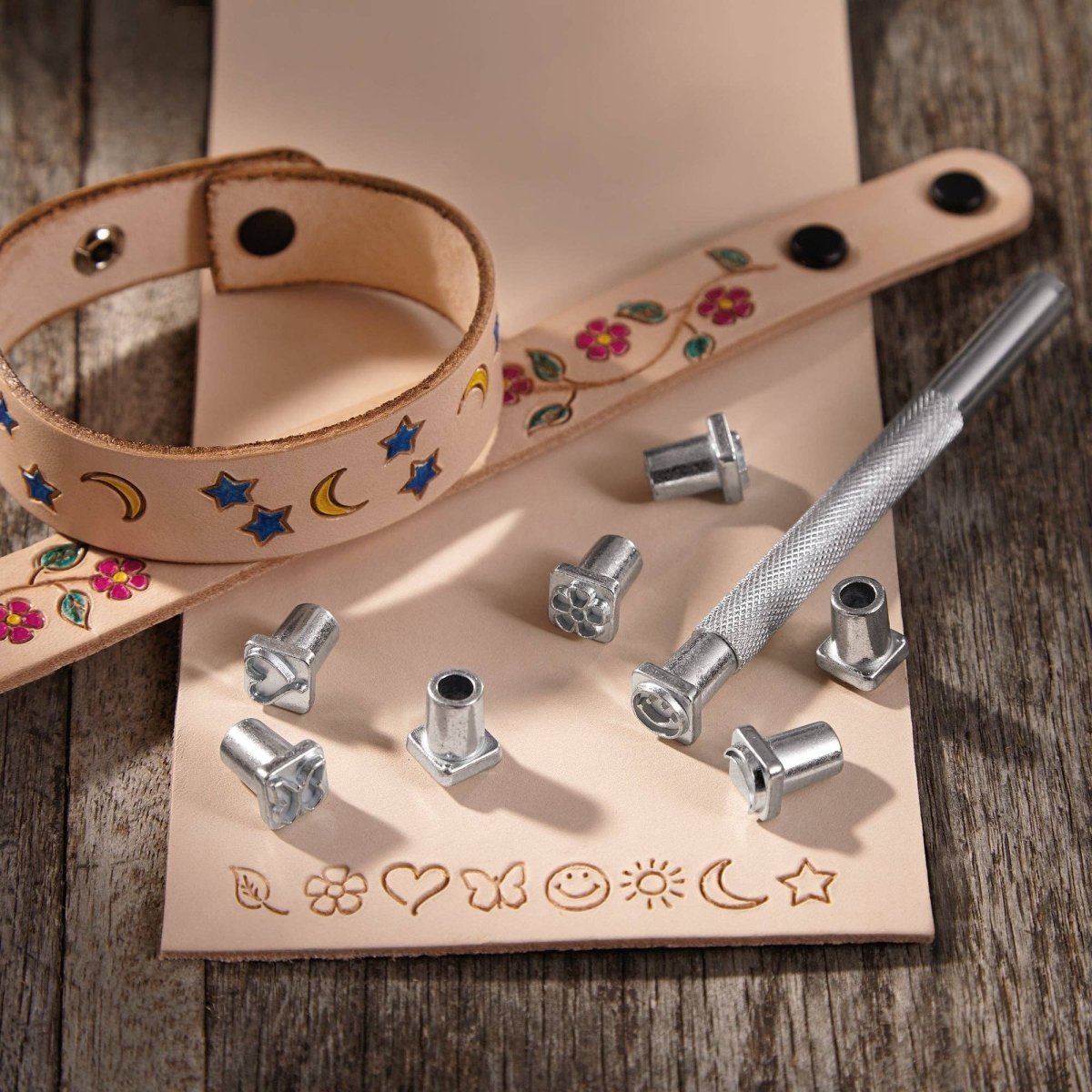 Realeather - Funtime Stamp Set & Bracelets - The Merri Artist - merriartist.com