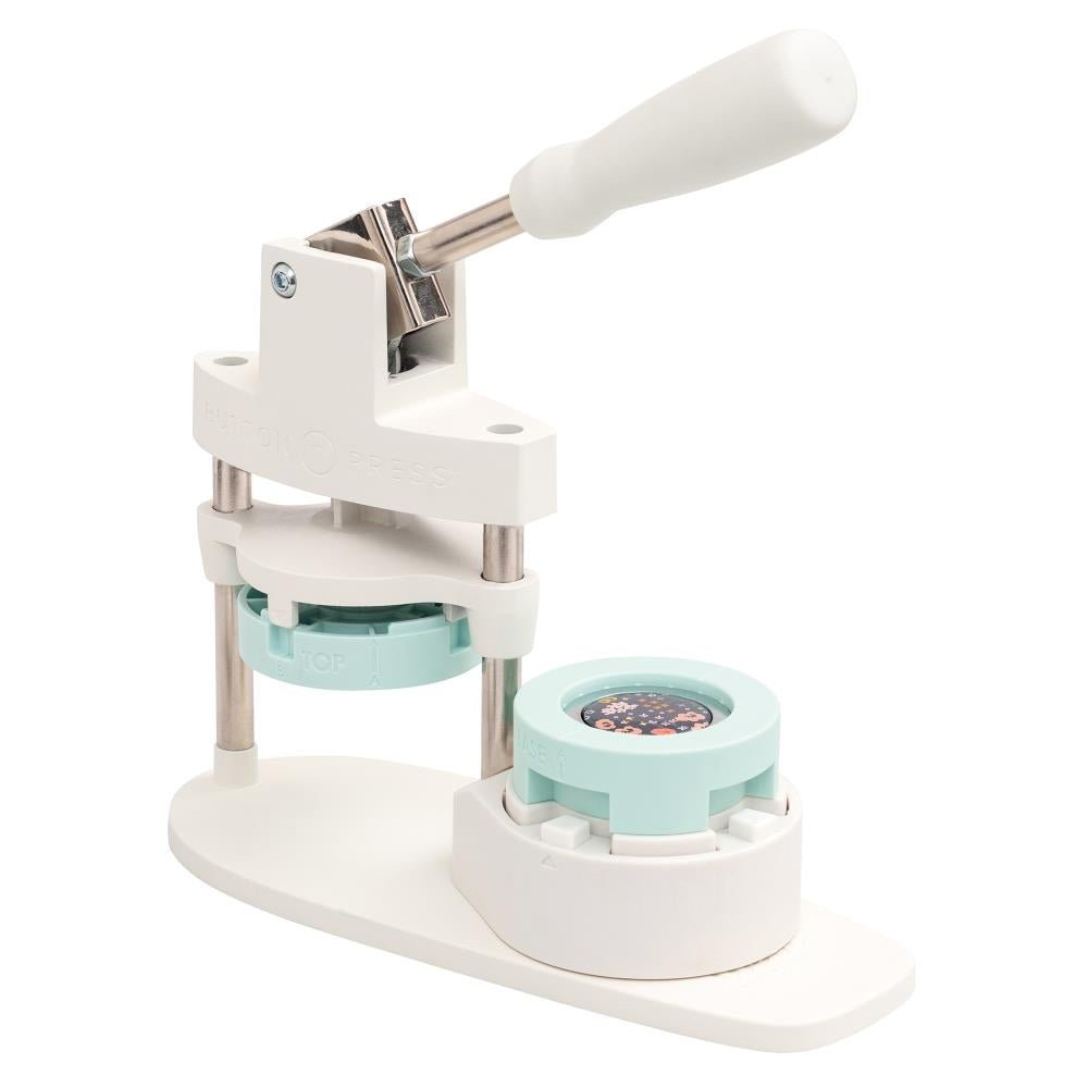 We R Button Press Kit - The Merri Artist - merriartist.com