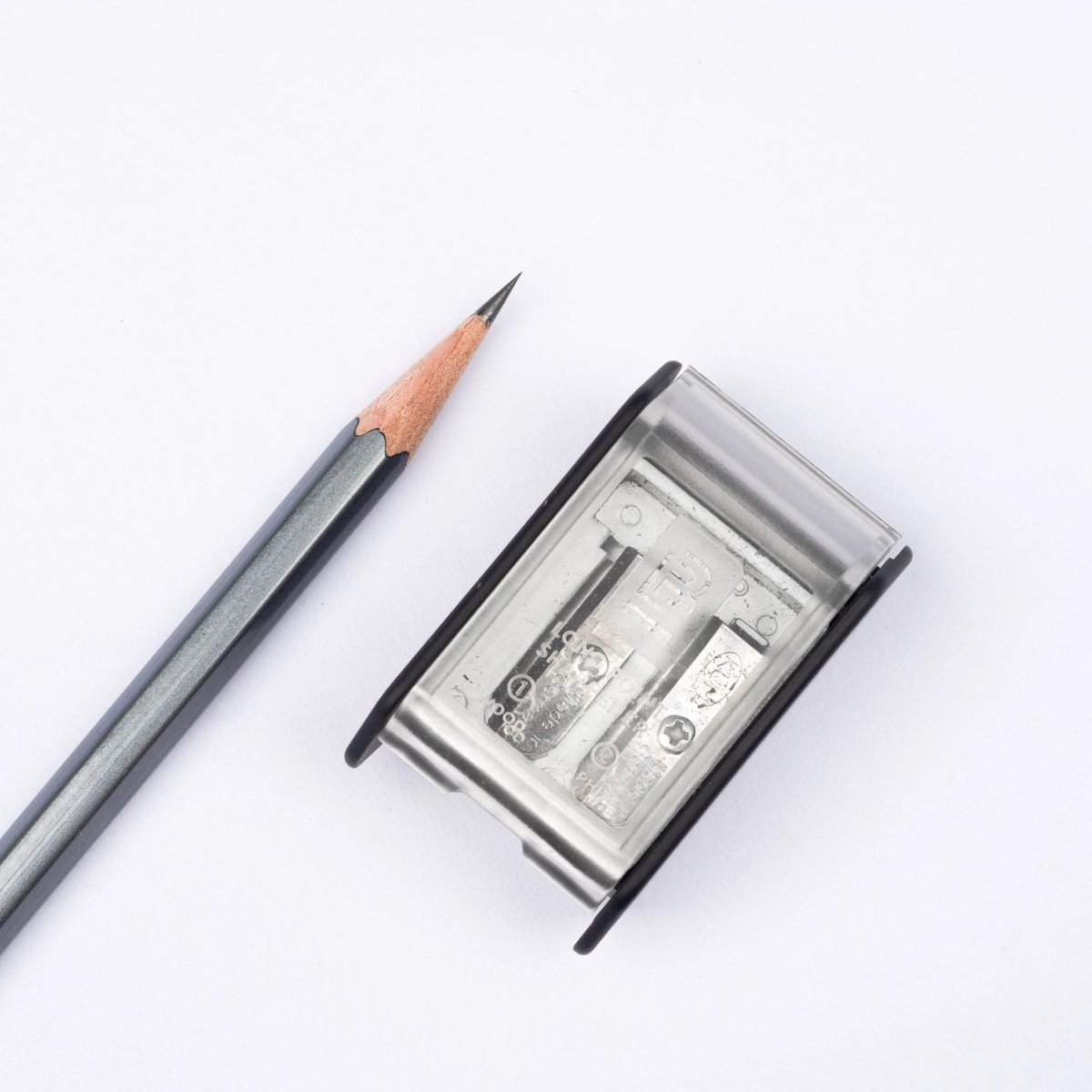 Palomino Blackwing Long Point Sharpener - Black - merriartist.com