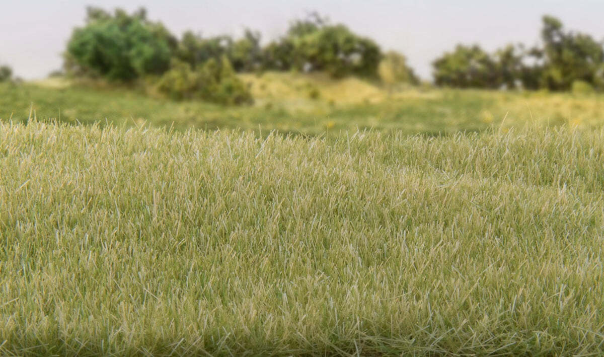 All Game Terrain - Static Grass 28 g (.987 oz) - 4 mm Light Green - The Merri Artist - merriartist.com