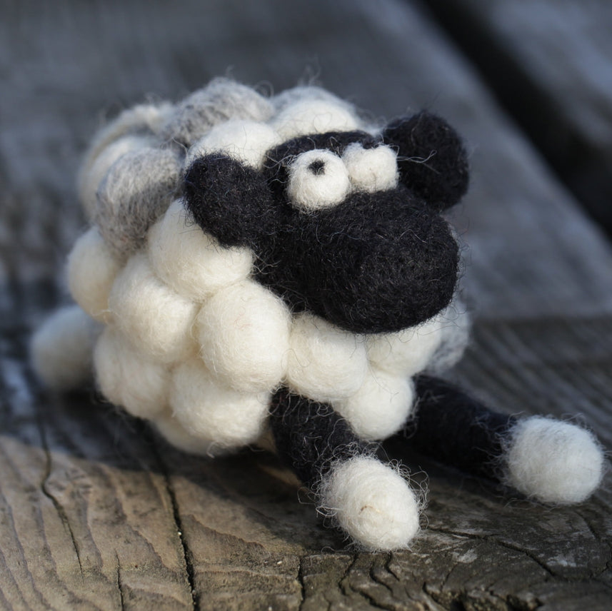 Woolbuddy Needle Felting Sheep Kit