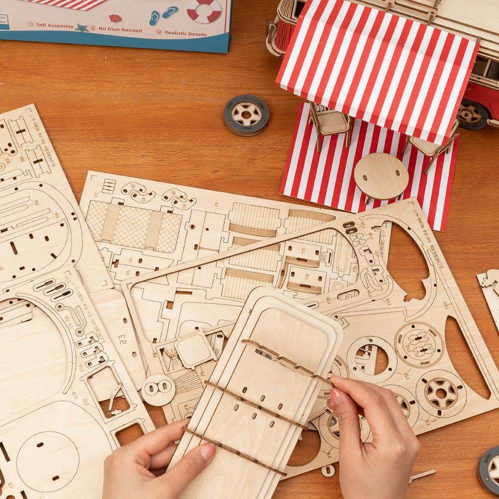 Hands Craft - 3D Wooden Puzzle: Camper Van - The Merri Artist - merriartist.com