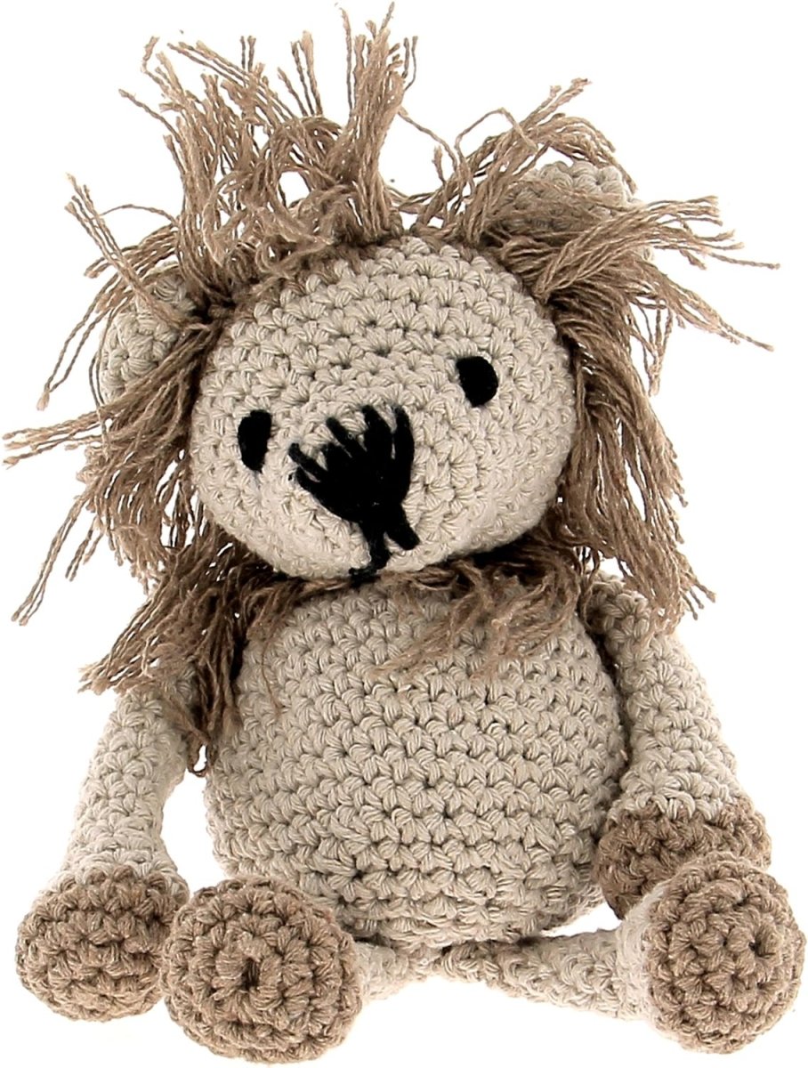 Hoooked Amigurumi DIY Kit W/Eco Barbante Yarn - Lion Leroy - Beige & Taupe - The Merri Artist - merriartist.com