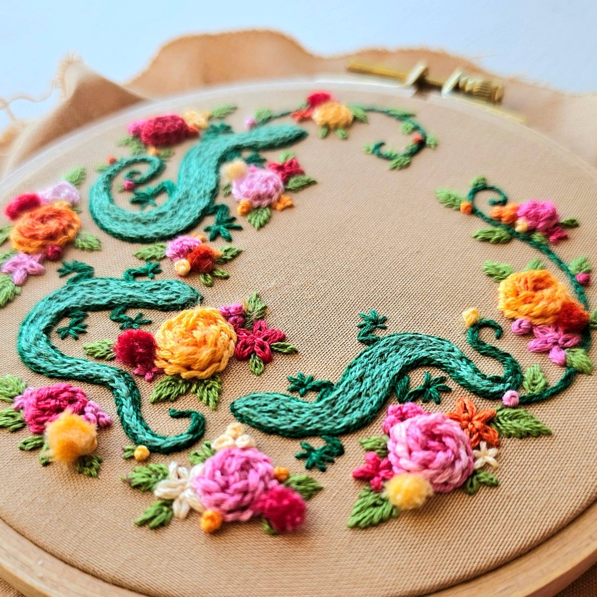 Jessica Long Embroidery - Backyard Geckos hand embroidery kit - The Merri Artist - merriartist.com
