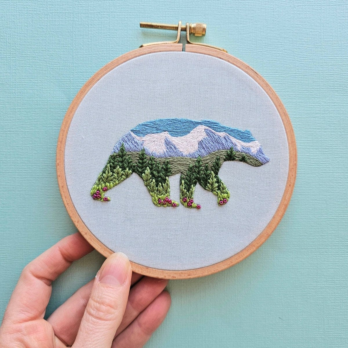 Jessica Long Embroidery - Mountain Bear Embroidery Kit - The Merri Artist - merriartist.com