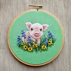 Jessica Long Embroidery - Posing Piglet Embroidery Kit - The Merri Artist - merriartist.com