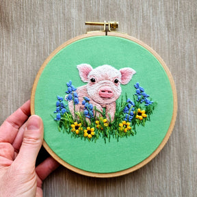 Jessica Long Embroidery - Posing Piglet Embroidery Kit - The Merri Artist - merriartist.com