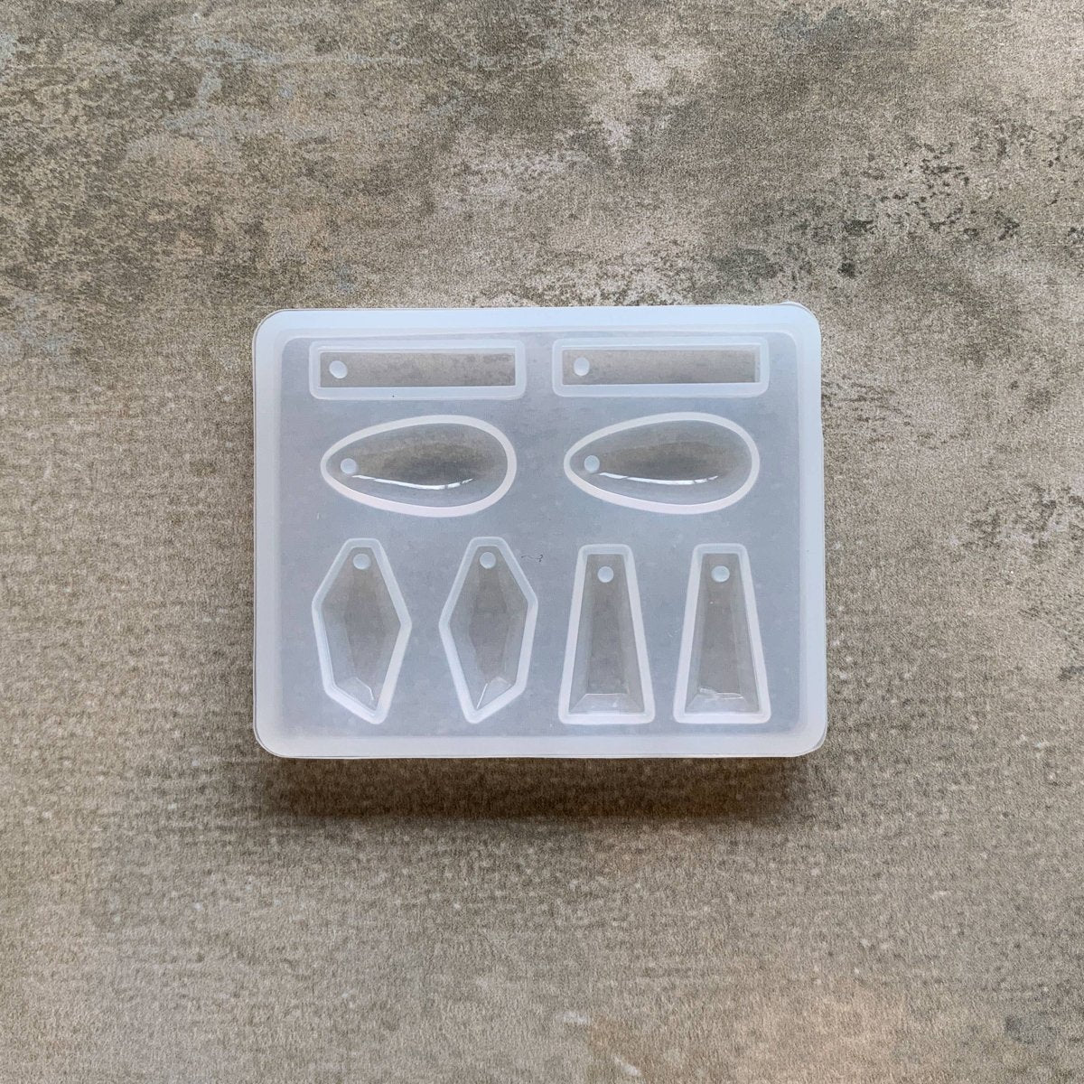 Jewelry Made by Me - Multiple Dangle Charms UV Resin Silicone Mold - The Merri Artist - merriartist.com