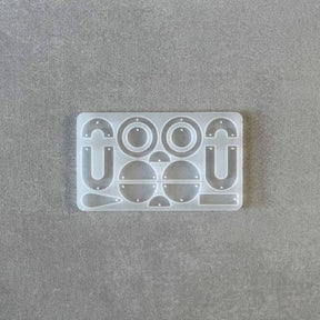 Jewelry Made by Me - Pendant Earring Silicone Mold - The Merri Artist - merriartist.com