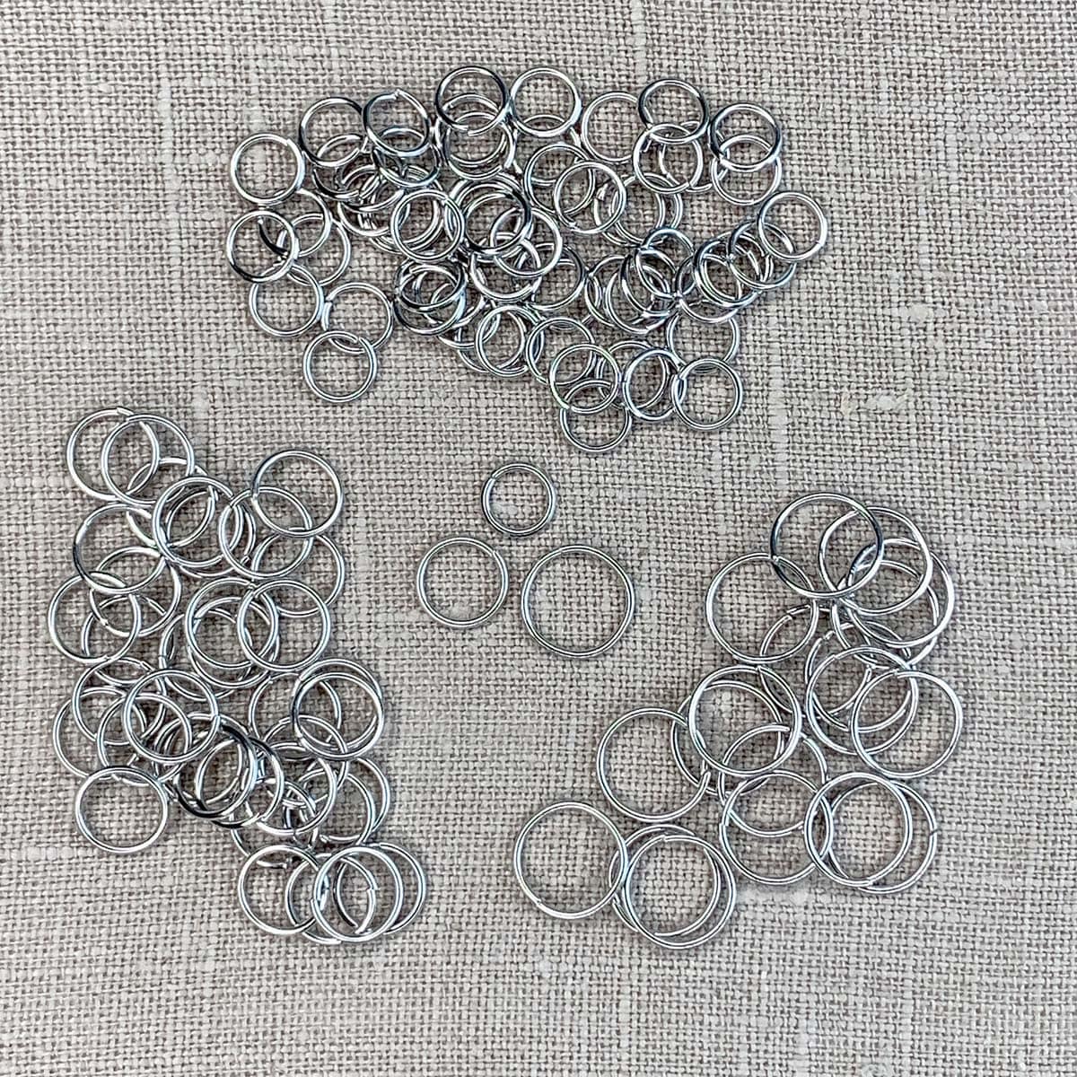 Jump Rings - Assorted sizes (8mm, 10mm and 12mm) - Silver Color - package of 120 - The Merri Artist - merriartist.com