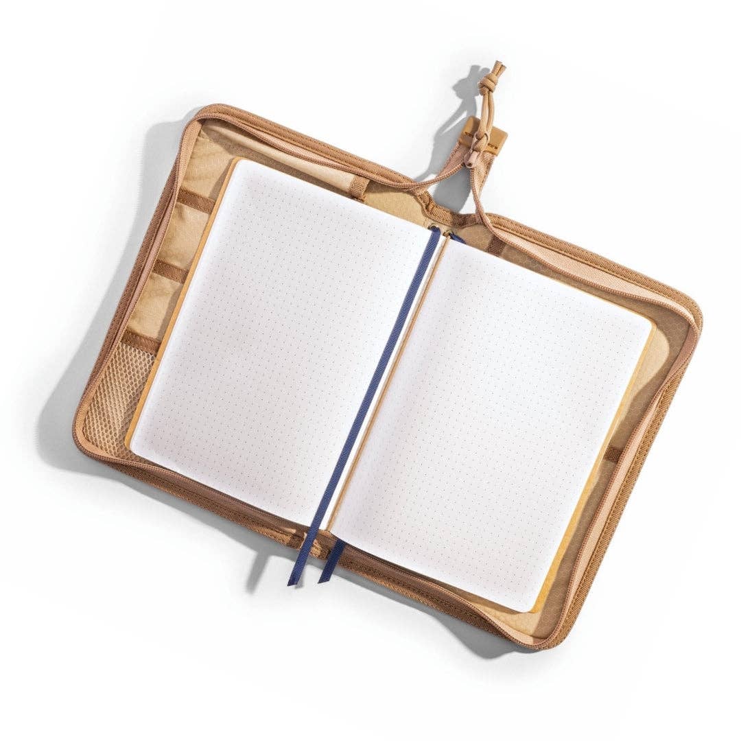 LOCHBY - Artists Field Folio A5 6.7” x 10” x 1” - Brown - The Merri Artist - merriartist.com