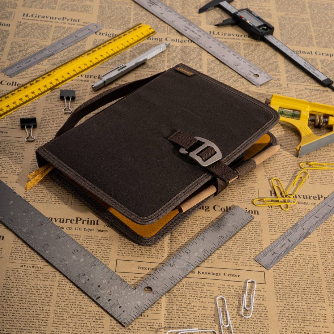 LOCHBY - Artists Field Journal - Olive - The Merri Artist - merriartist.com