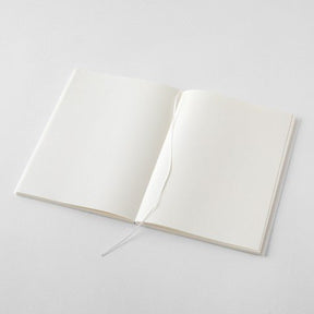 Midori A5 (8.3" x 5.9" x 0.4") Journal - Blank - Cotton - The Merri Artist - merriartist.com