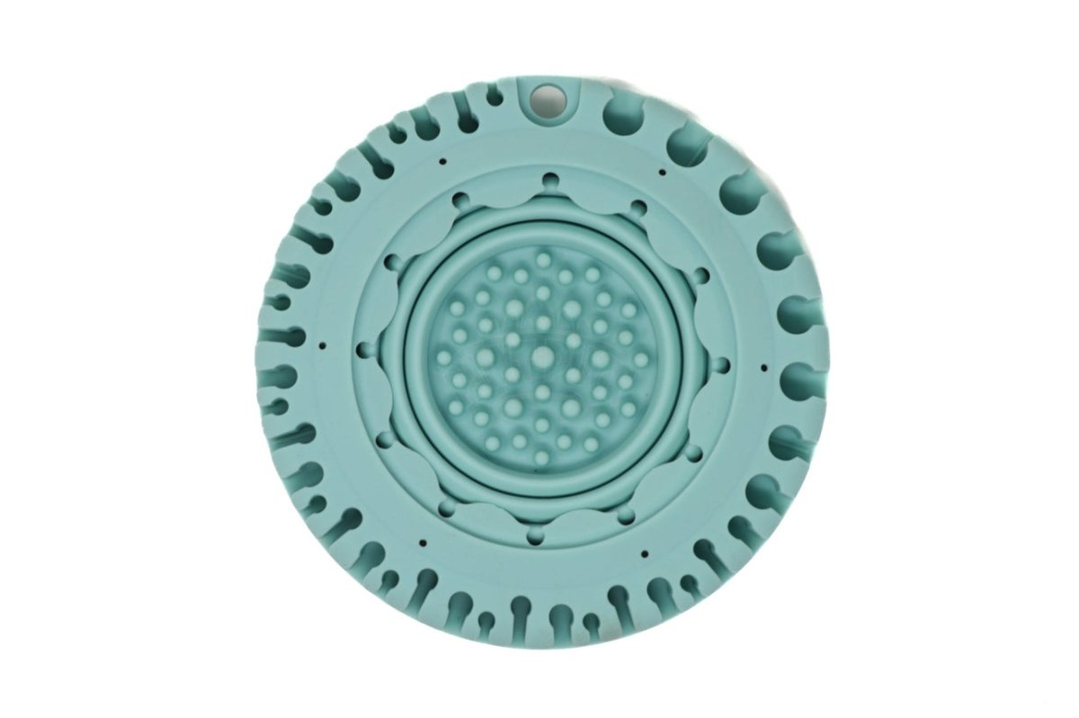 Paint Puck - Green Collapsibowl - Portable Pallet, Brush Cleaner and Organizer (for waterbased paints) - The Merri Artist - merriartist.com