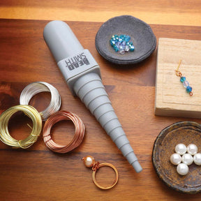 Round Stepped Plastic Mandrel with 3 x 5.5 Yard Wire Coils - The Merri Artist - merriartist.com